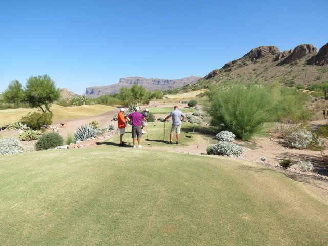 smecommunity's tweet photo. Fun at the #SMEFoundation Benefit Golf Tournament this past Friday! Thank you to all who came out to support the Foundation 🎓and enjoy some sunshine ⛳️🏌️‍♂️☀️ https://t.co/oH2qQFbSK2