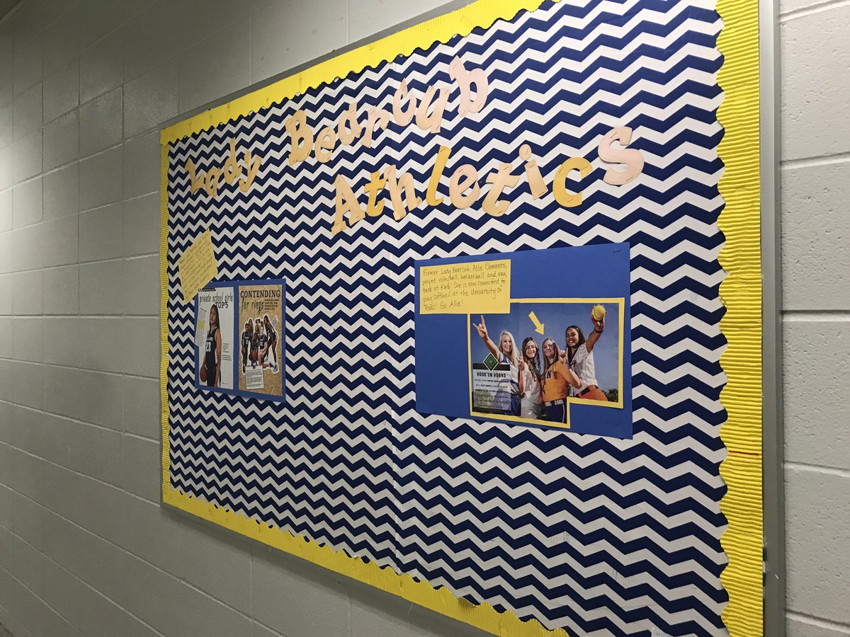 So proud of our former Lady Bearcubs! We wanted to celebrate them and inspire our young athletes to work hard to achieve their dreams!  ⁦@allieclements_4⁩ ⁦<a href="/KlebLadyCubs/">Kleb Girls Athletics</a>⁩