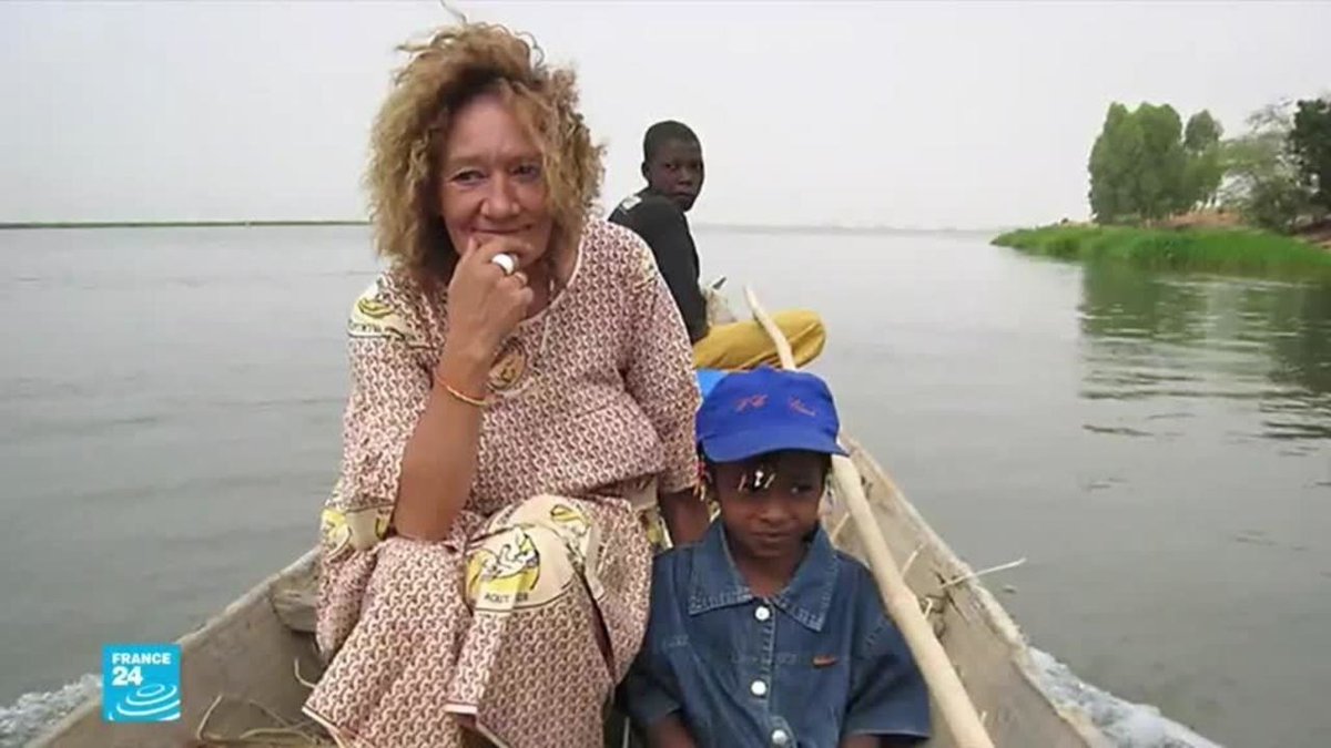 FRANCE24's tweet image. French hostage Sophie Pétronin released after being held in Mali since 2016 f24.my/6xIL.t