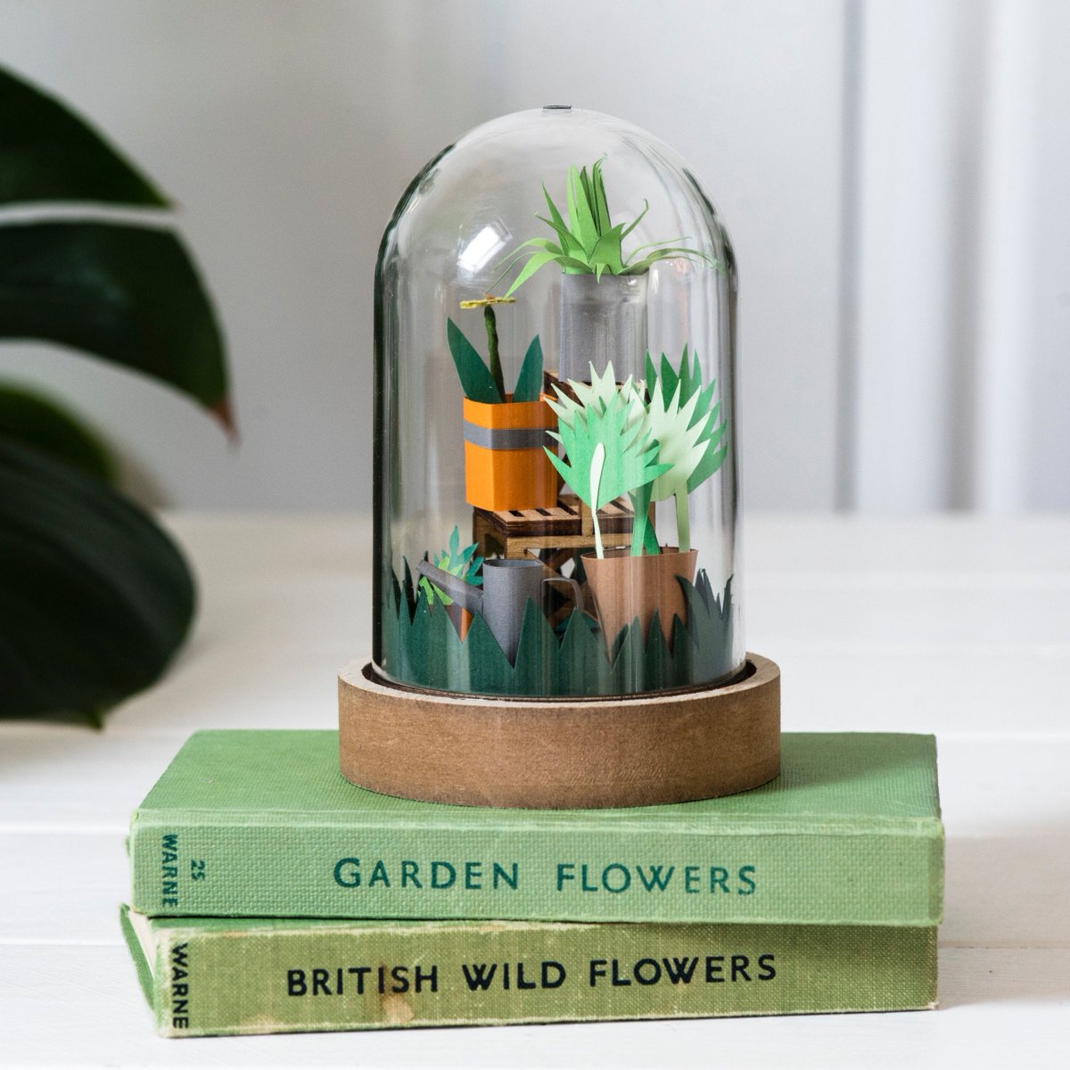 silvina_dv's tweet photo. Excited to share the latest addition to my #etsy shop: DIY paper plants craft kit - no tools https://t.co/VSaCrlLKS3 #green #birthday #fathersday #origami #papercuttingkit #papercutkit #craftkit #papercraftkit #adultcraftkit https://t.co/Ner3i2y8OB