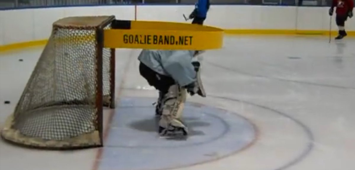 goalieband's tweet photo. The Best Screening Drill. #everypractice #Goalieband #GoalieCoach @USAHMagazine @timandsid  @spittinchiclets @Panger40 https://t.co/p56gTcGtTp