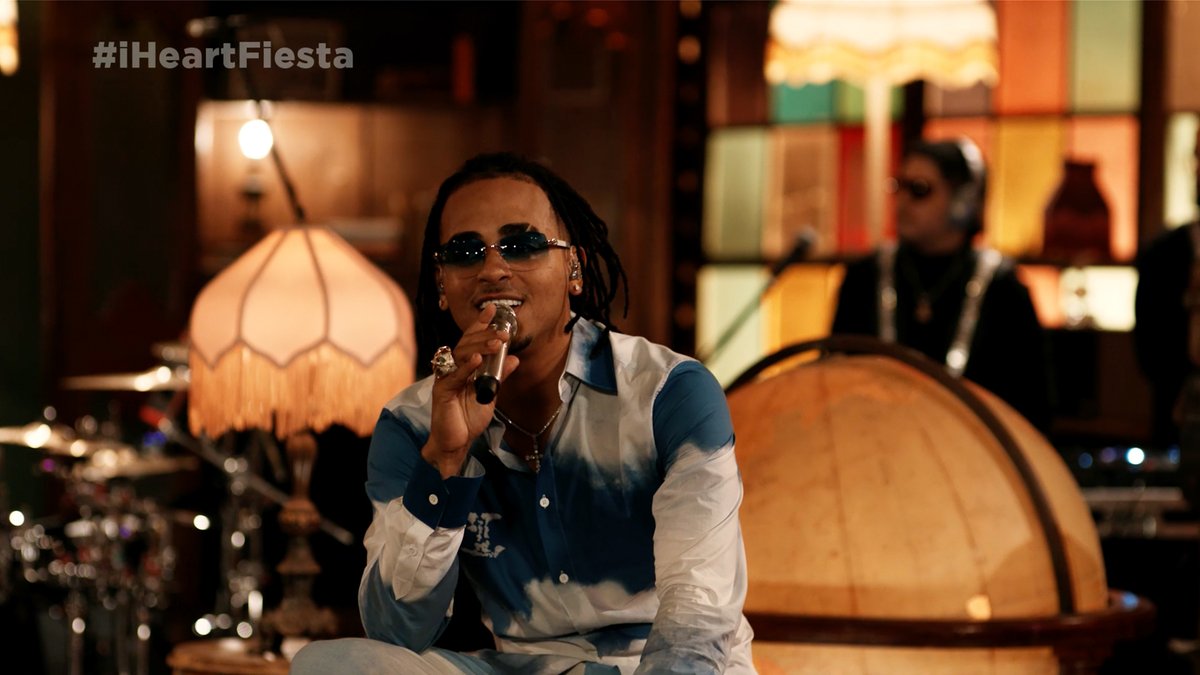 iHeartRadio's tweet image. It’s a beautiful day to fall in-love  with @ozunapr's music! (If you haven't already😉)

Stream #iHeartFiesta right now on @livexlive! #ozuna 
livexlive.com/fiestalatina