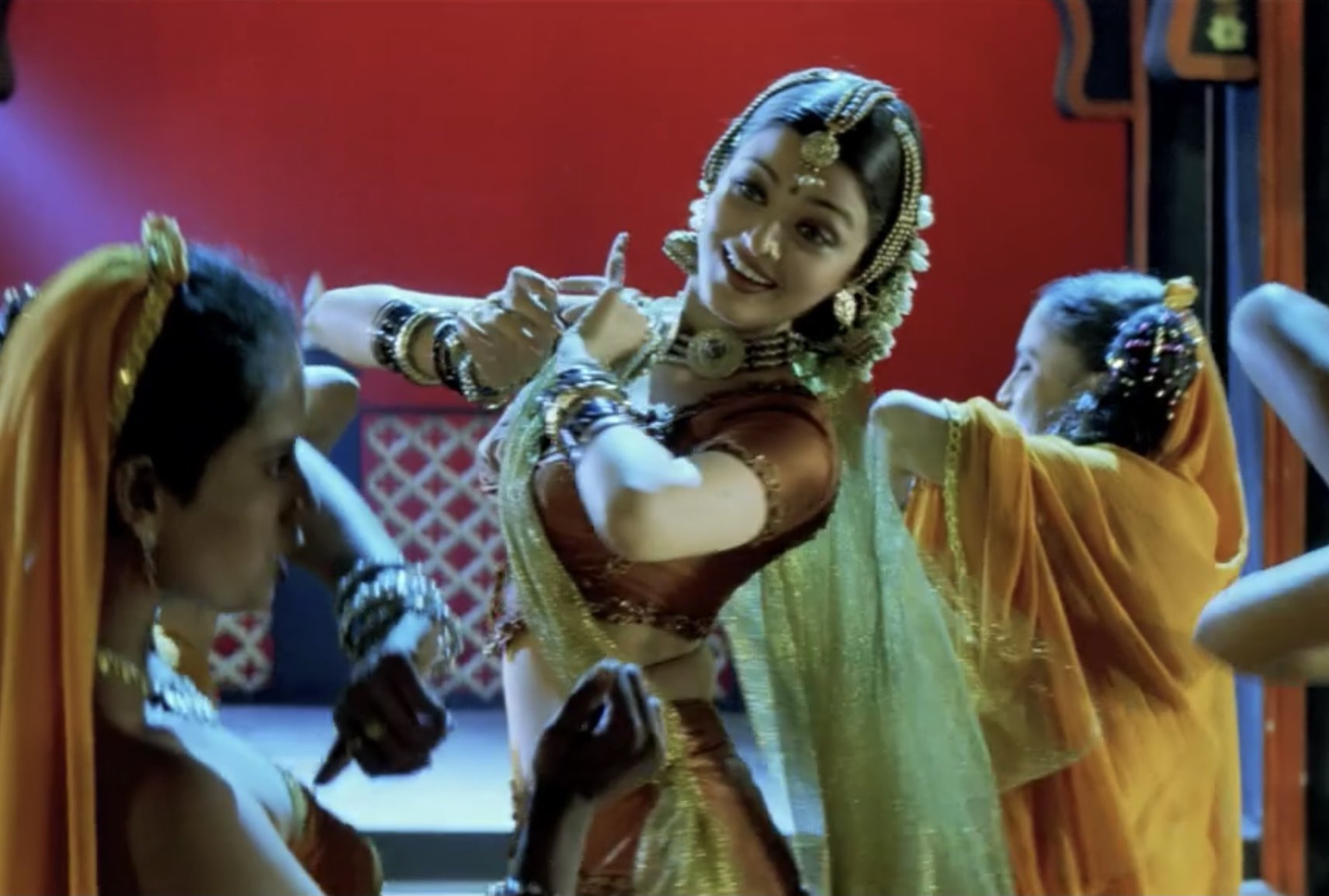 Top 163+ jeans movie aishwarya rai dresses latest