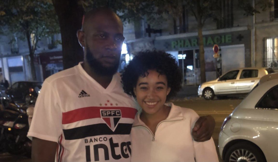 Kulturlesite_'s tweet image. Ces photos existent