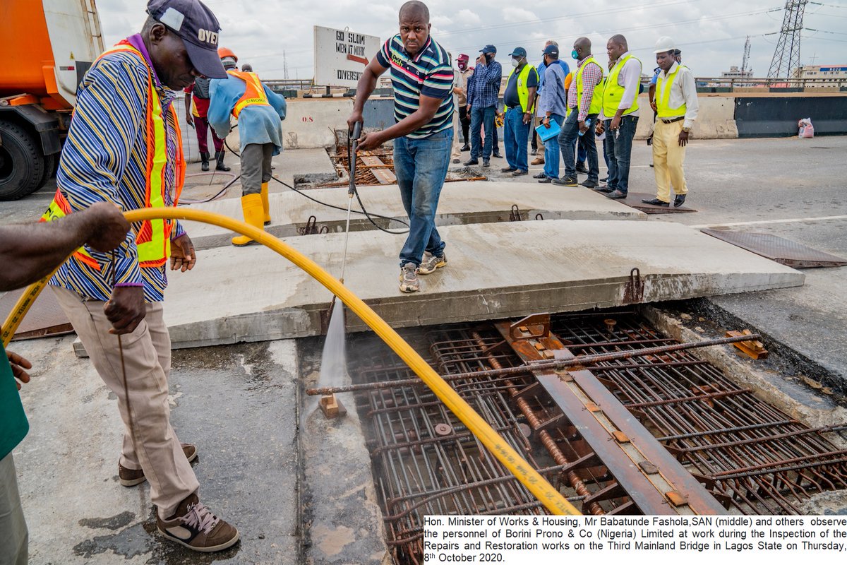 trafficbutter's tweet photo. VIA @@FMWHNIG: #FGAtWORK... Next Level Agenda: Fashola Inspects Ongoing Repairs and Restoration Works on Third Mainland Bridge in Lagos State https://t.co/UNjAY4x1Vj
