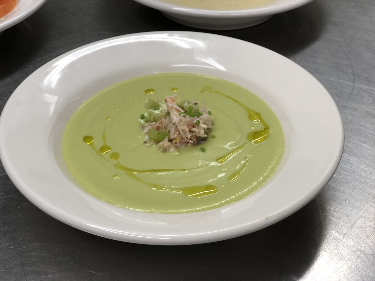 Bucks_edu's tweet photo. Check out a few of the delicious dishes our Chef Apprenticeship & Culinary Arts students have been creating in class recently. 🥗🍲🍳 #BucksCCC #BucksCounty #CommunityCollege #BucksCountyPA #ChefApprentice #CulinaryStudents #FoodPhotoshoot https://t.co/S6X7dVbAfa