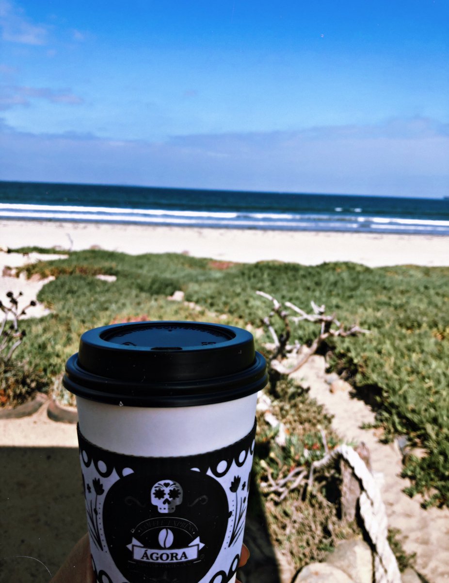 MarlnMor2's tweet photo. Thursday☀️ #coffee https://t.co/X5cp4bS5kO
