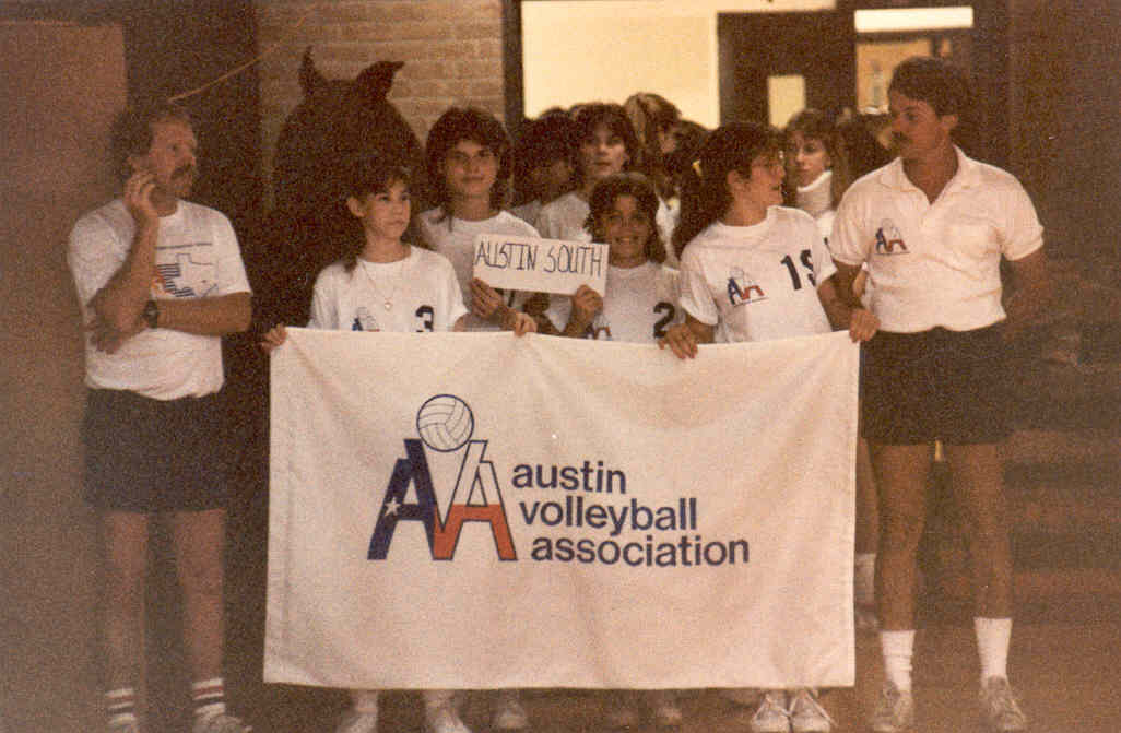 AustinJuniors's tweet photo. how it started:               how it’s going: https://t.co/1Nqx2g1kHK