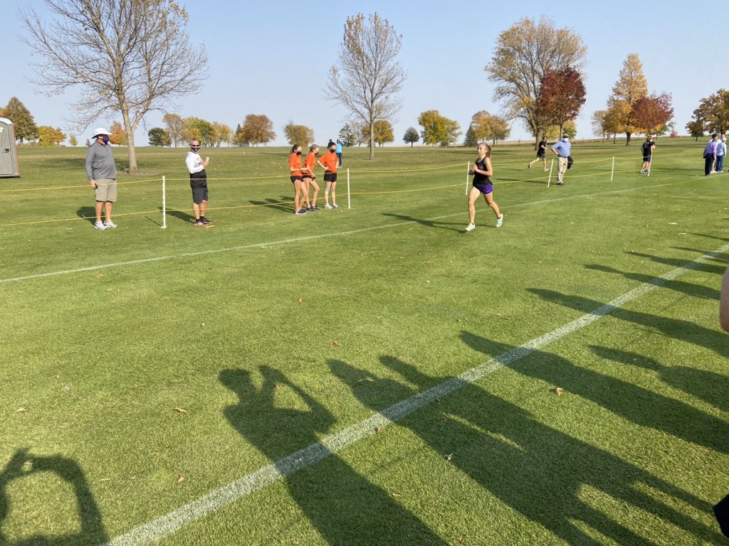 IGHSAU's tweet photo. Alea Tenpas from Johnston wins the Ft. Dodge Invite. https://t.co/P0DnBcivbg