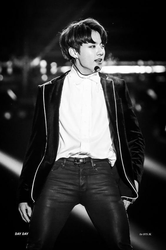 ♡ 365 days with   #정국  ↳ day 30 of 365