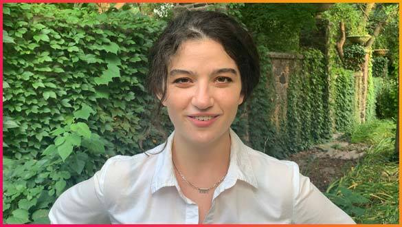CIUT895FM's tweet photo. More for Friday at 9 am... listen to @CIUT895FM Friday Morning. Daniel Garber at the Movies @CulturalMining is talking to #EmmaSeligman about her new comedy #ShivaBaby now screening at @InsideOutTO! @Rachel_Sennott #SXSW, #TIFF20, #InsideOut30 @TJFFtweets https://t.co/gMZppRDedh