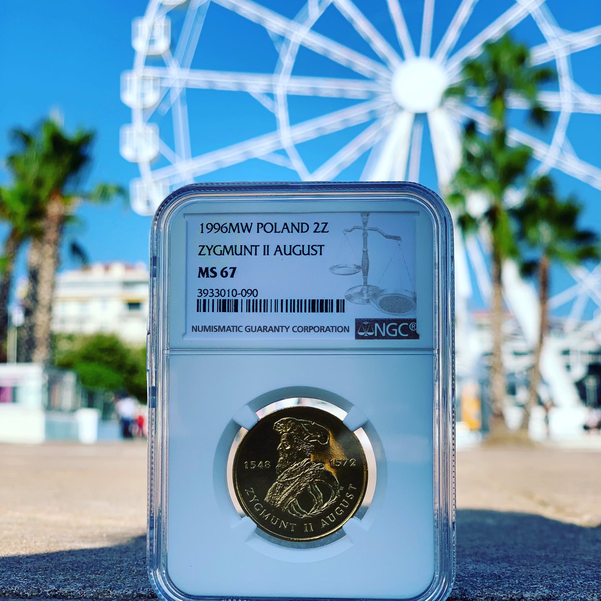 numigram's tweet photo. the #travelling coin is still in #cannes on #holidays - #coinonholidays 

*
#numismatics #coins #numismatica #coin #numismatist #cotedazur #money #coincollector #coincollection #worldcoins #banknotes #collection #numismatik #m #currency #oldcoins #monedas #banknote #numismatique https://t.co/afztKbH2Q2