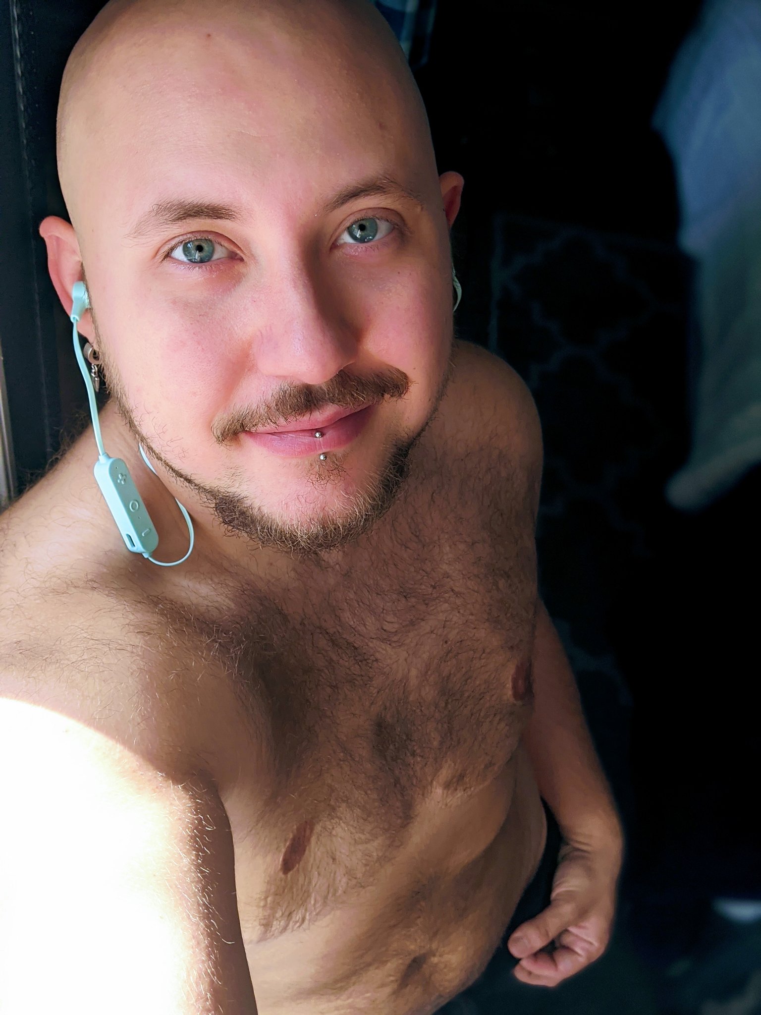 Just doing some cleaning, but music always makes it better! 
.
.
.
.
#trans #ftm #blueeyes #gayotter