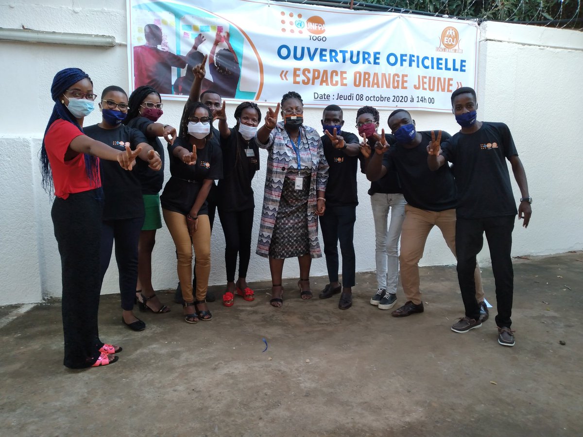SimoneDakiche's tweet photo. #PutYoungPeopleFirst @eConvivial_tg @m_abaye @Nsindi_B @AfeliJeanne @JoelVidzrakou @gadosseh @girlsmotiontogo @praise_dee_ @goldd_bar @Laureamana https://t.co/wUS7GD9yvs