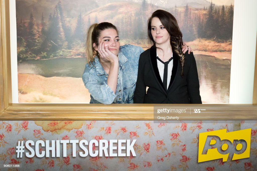 ~ i am missing them so here is annie murphy and emily hampshire being cute: a thread ~