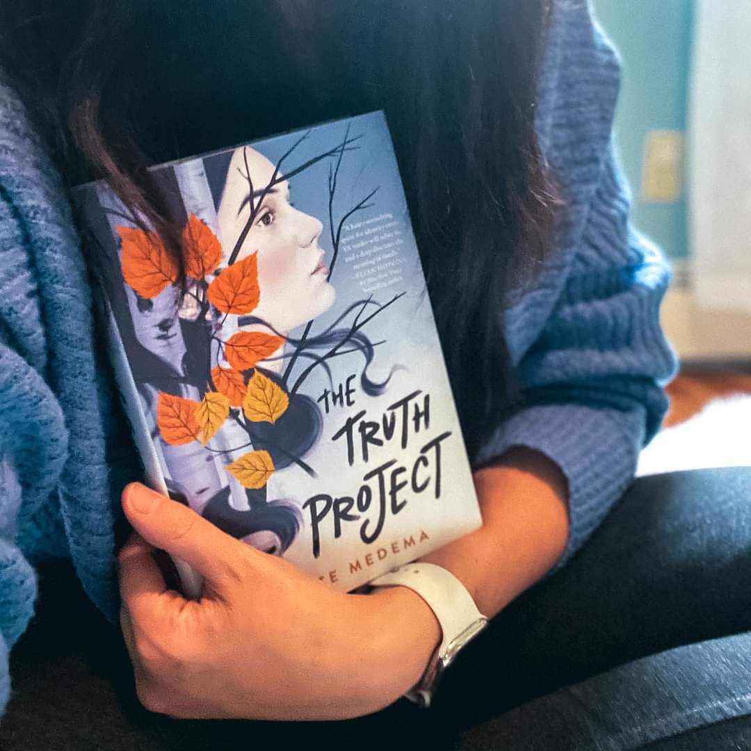 cmsbuxbaum's tweet photo. In honor of #AlaskaBookWeek, can we talk about how FOUR @AK_WritersGuild board members have released/are releasing new #books in #2020 ?! Peep the latest from me, @cjallison7, @DanteMedema & @BrookeHartman79 👀 https://t.co/CDOMB7WFsS