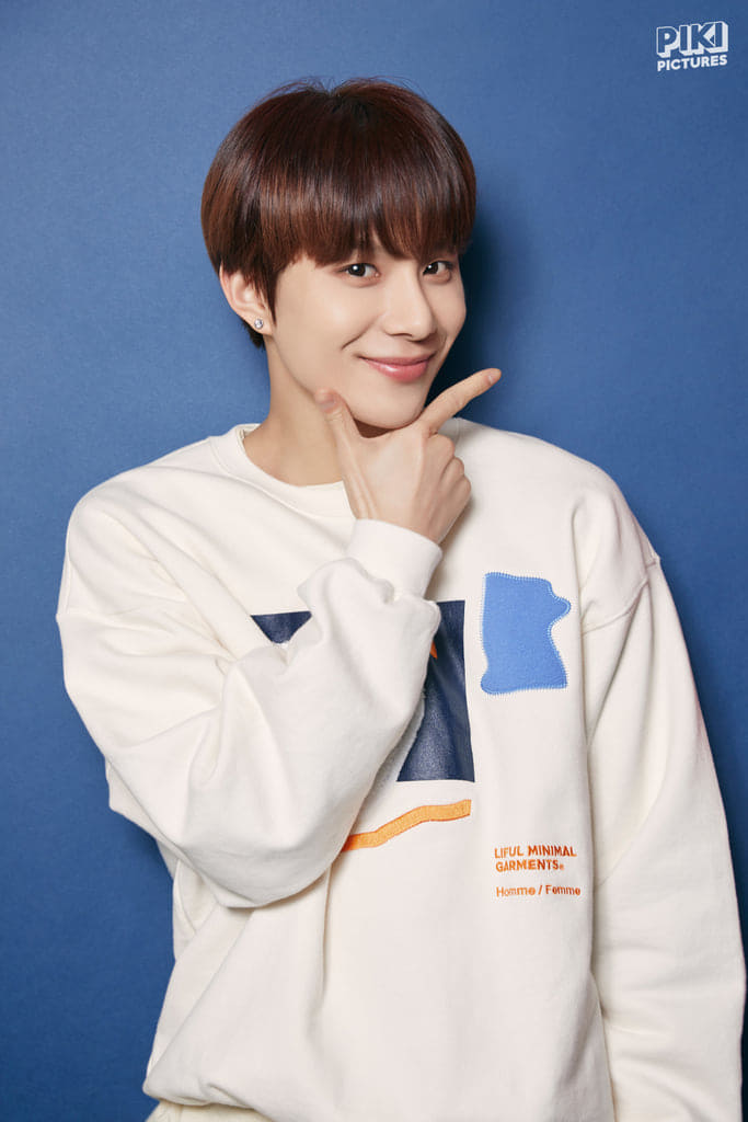 Jungwoo as Lev- PURE TM- a clingy, annoying and giant puppy- needs lot of attention - flirts even when he doesn't want to- sharp movements and slender figure- can be tricky when he knows what he wants- the prettiest TM- will cry while watching Titanic for the nth time