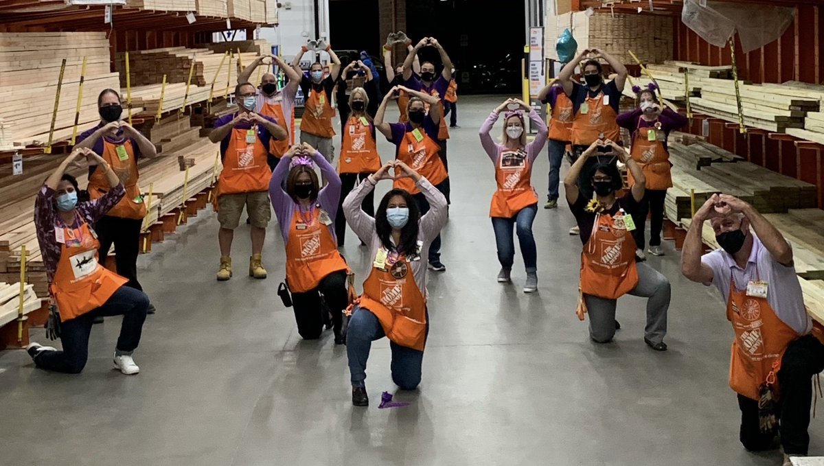 Ro Rodriguez (@nyyroro) on Twitter photo Started our Weds. night recognizing some amazing orange blooded superhero aces in Smithtown, NY! Michele/Tia/Tony/Bridget/Sulma/Gina/Aubrey/John/Steve/Dennis/Dan are “outta this world”! #HomerAwards #AcesNYM🗽@JahnJoyce <a href="/localita39/">Marlene Mejias</a> <a href="/DawnOsorio/">Dawn Vanterpool</a> <a href="/MsCarly_HD/">Carly Ulrich</a> <a href="/MicheleC71/">Michele C.</a> <a href="/dbccschultz/">Dennis Schultz</a> Started our Weds. night recognizing some amazing orange blooded superhero aces in Smithtown, NY! Michele/Tia/Tony/Bridget/Sulma/Gina/Aubrey/John/Steve/Dennis/Dan are “outta this world”! #HomerAwards #AcesNYM🗽@JahnJoyce <a href="/localita39/">Marlene Mejias</a> <a href="/DawnOsorio/">Dawn Vanterpool</a> <a href="/MsCarly_HD/">Carly Ulrich</a> <a href="/MicheleC71/">Michele C.</a> <a href="/dbccschultz/">Dennis Schultz</a>