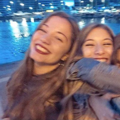 leivasjustine's tweet photo. Las sonrisitas después de esos alcoholes contigo amaneciendo en cualquier lugar con 4 o 30 grados salud broda @Jazmartinez28 https://t.co/zSFfMqy6JF