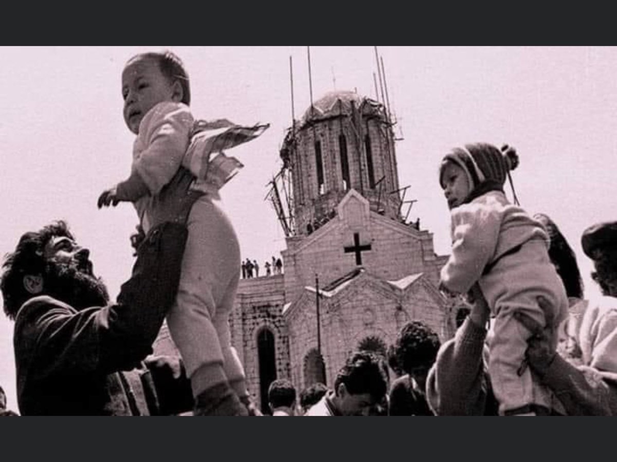 Lisakay1991's tweet photo. The very church that was bombed twice today in Shoushi on liberation day
#StopAzerbaijaniAggression #ArtsakhStrong #StopAliyev #StopErdogan #RecognizeArtsakh https://t.co/EsEOXecMpD