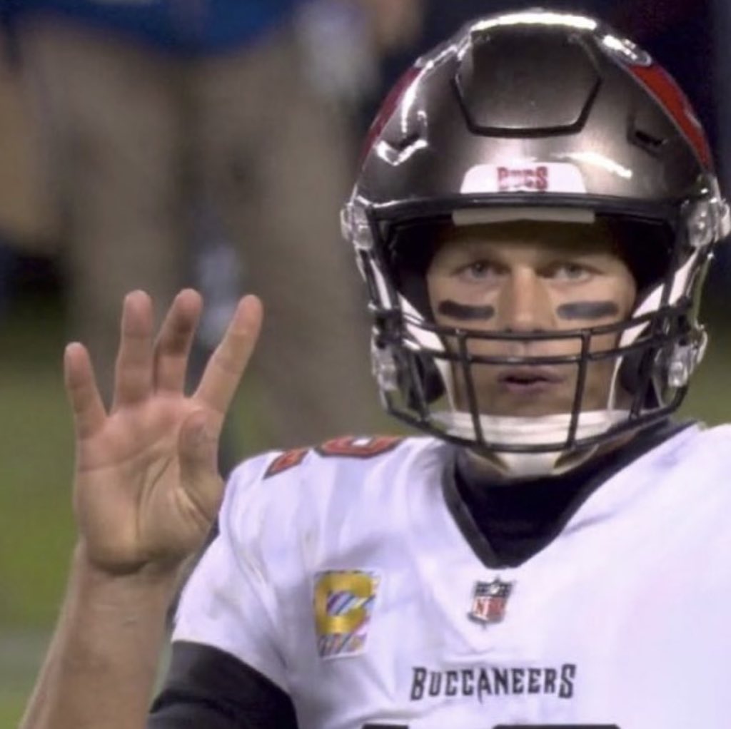 barstoolchicago's tweet photo. 4-1 https://t.co/mAPM7h3JzY
