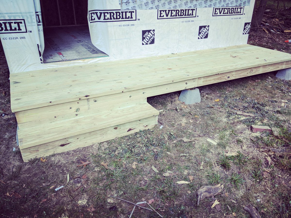 JUDAHontheBEATS's tweet photo. Day 4: Solar Powered Studio build. 🎛️🎚️💸

Slapped a porch/deck on that bitch with our leftover lumber. 😋

https://t.co/SCPiPfV3bJ
#tinyhouse #tinyhomes #studio #producergrind #producerlife #studiolife #studio  #builders #creativity #dmvculture #tinystudio https://t.co/ZLRnVsGWiC