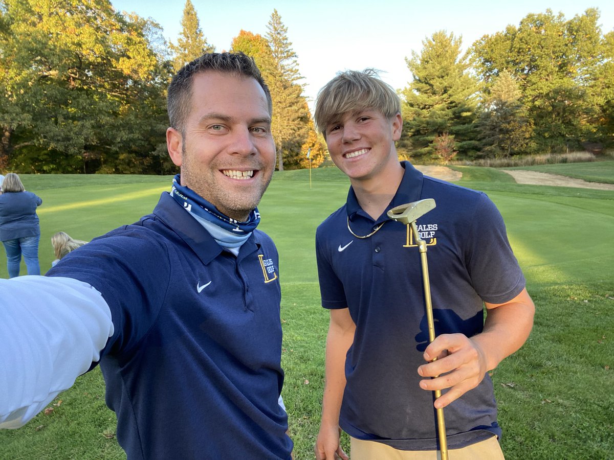 coachtruex's tweet photo. Here is your 2020 Ryder Cup Champs and winners of the Golden Putter Trophy, Team Harry!! #GalesGolf #TeamHarry #GoldenPutter #BraggingRights https://t.co/rVZ0bBwX5E