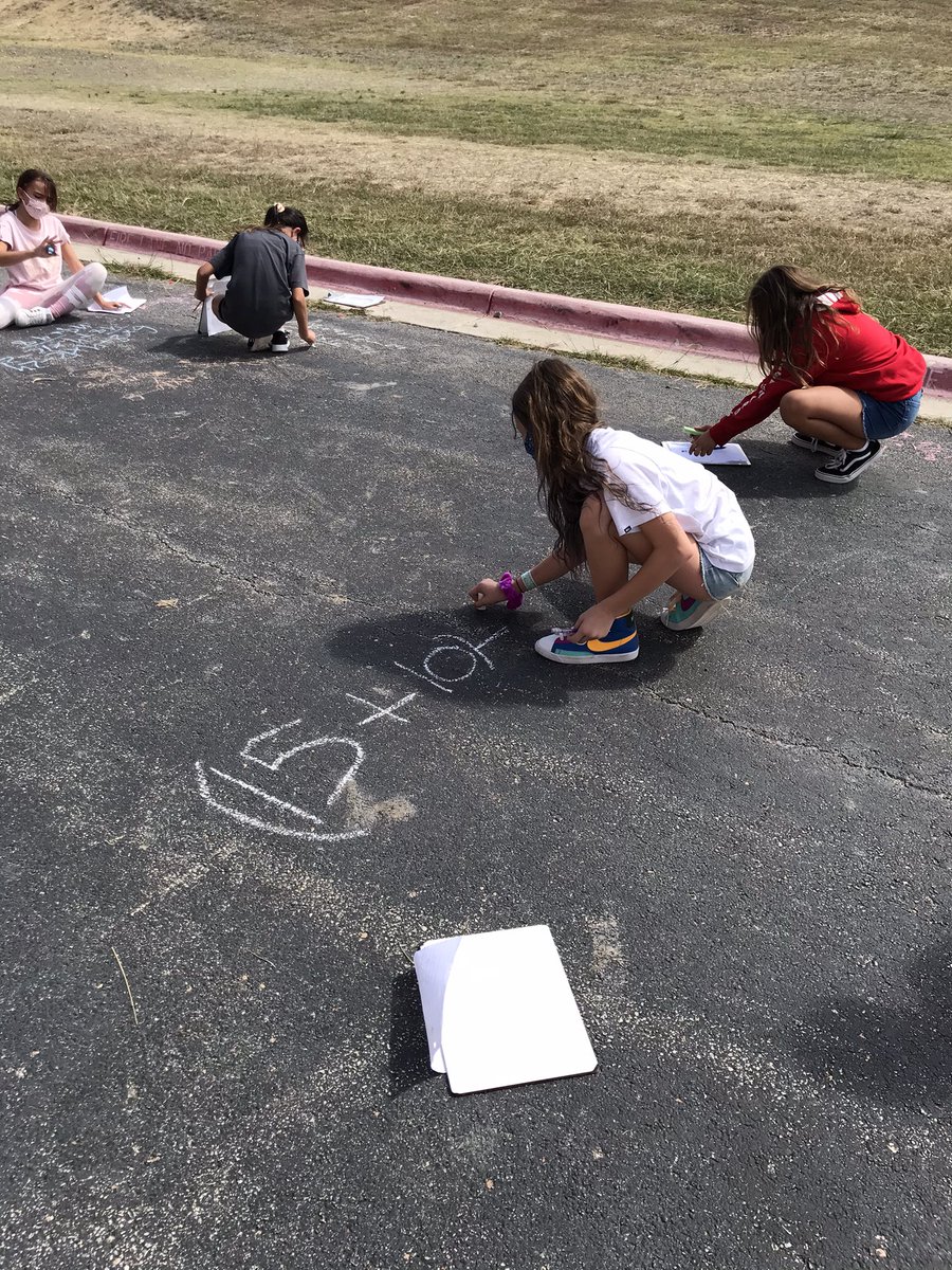 krasco9's tweet photo. My #mesjoy for today was taking math outside and working on equations in chalk!! 😀 @jensmith207 @NicoleG_MES @EmilyLoftin4 https://t.co/ecodoS3ACv
