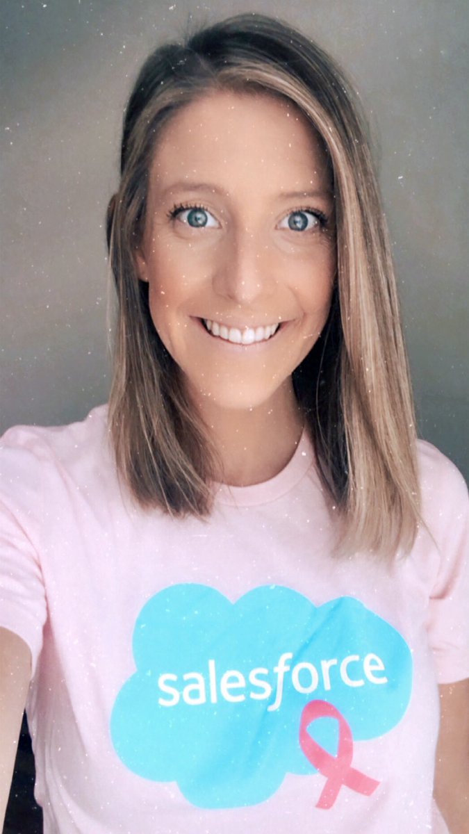 A_shleySnyder's tweet image. In October, we wear pink! 👚💕💪🏼 @salesforce @EsteeLauder #TechInPink2020 #TimeToEndBreastCancer