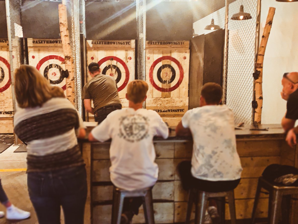 axethrowingYWG's tweet photo. Our coaches have quite a few tricks up their sleeve to help make your time with us a real treat 👍 #axethrowingwinnipeg #axethrowingwpg #axethrowing #clutchshot #winnipeg #wpg https://t.co/bnLPNI86L9