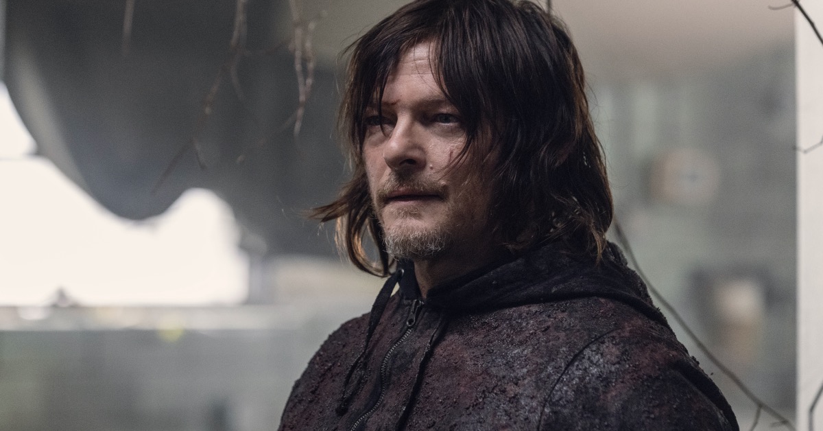 NewsOfTheDead's tweet photo. #TheWalkingDead's Norman Reedus and showrunner Angela Kang reveal story details behind the six new Season 10 episodes coming in 2021, teasing character-driven stories with a smaller scope:
https://t.co/yQ3yrfpgDU https://t.co/82PaPCsyB8