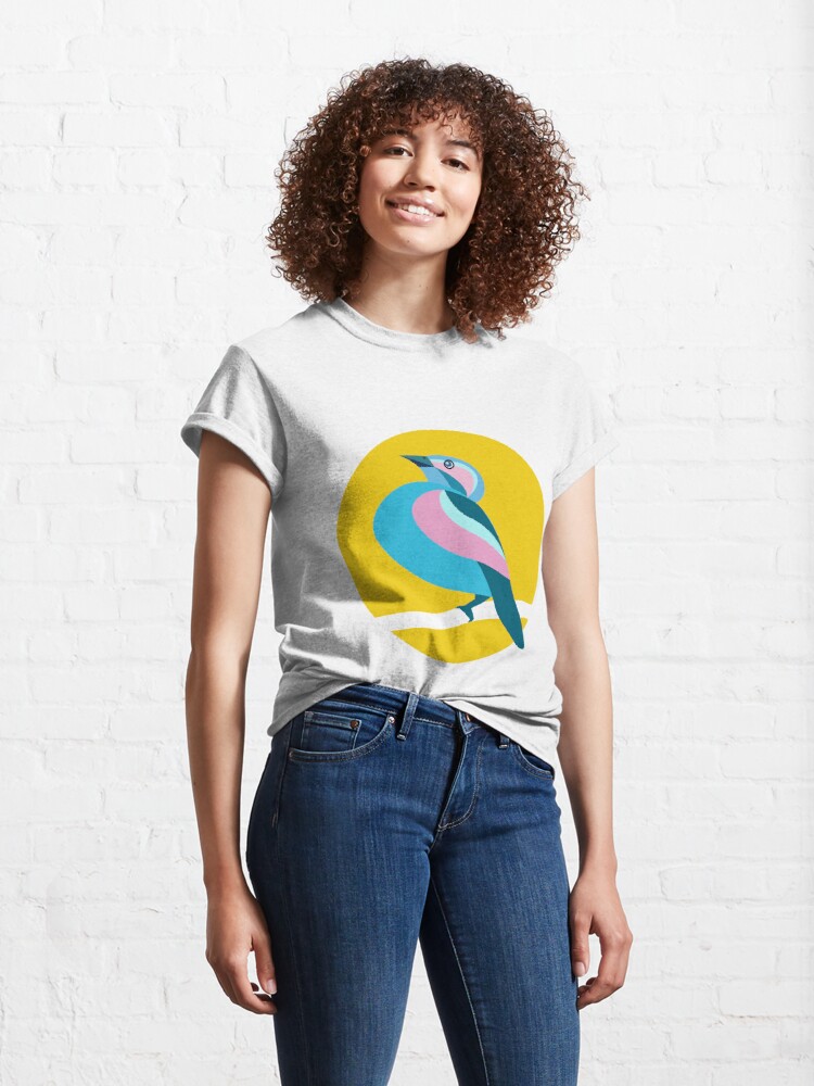 Moyanana_Ting's tweet photo. Blue Green Bird with Pink Stripes Over the Moon. Check out the link here 👇:
https://t.co/qVNhS0MKEf
#bird #birds #birdie #digitalbird #moon #OverTheMoon #graphic #graphics #art #digitalart #Graphicsdesign #graphicsdesigner #digital #digitalart #illustration #gift #tshirts https://t.co/1fUmpeezRt