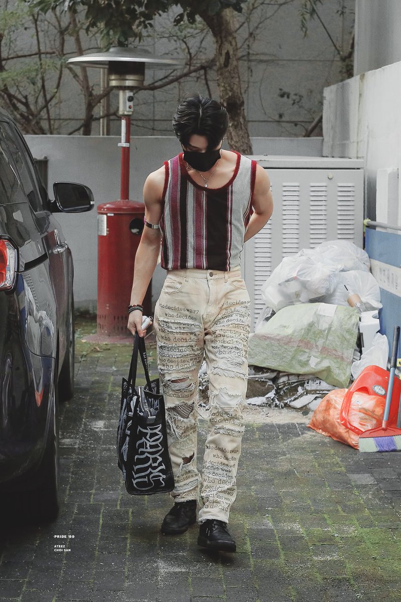 sanmytreasure's tweet photo. can we talk about choi san’s sense of style https://t.co/NWRMM6FBUJ