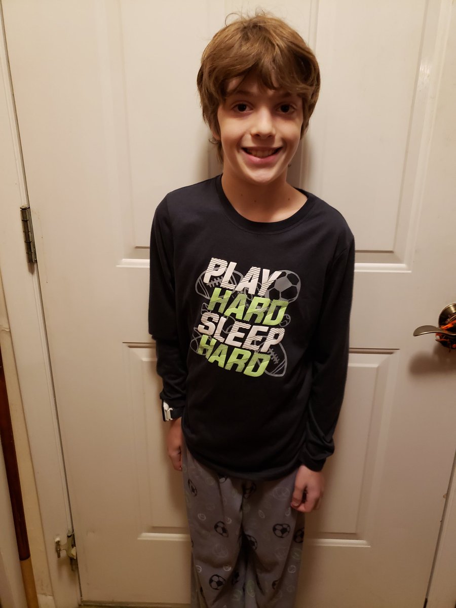 RonitNJohnson's tweet photo. Wear pajamas to respect yourself! @ShropshireLIS @MrsOboylesClass  #WeekOfRespect #BeLawrence https://t.co/jzuhi8gCQV