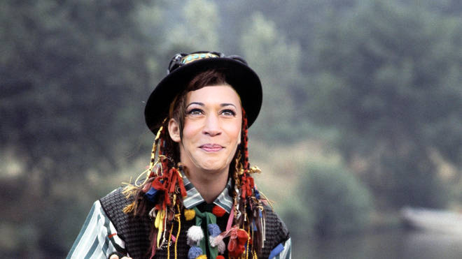 HankAllen's tweet image. Kama Kama Chameleon

I mean no offense to Boy George but I had to do it. Just like a chameleon changes color to blend into the background, Kamala changes her views to fit the situation. 
#KamalaHarris #VPDebate2020
