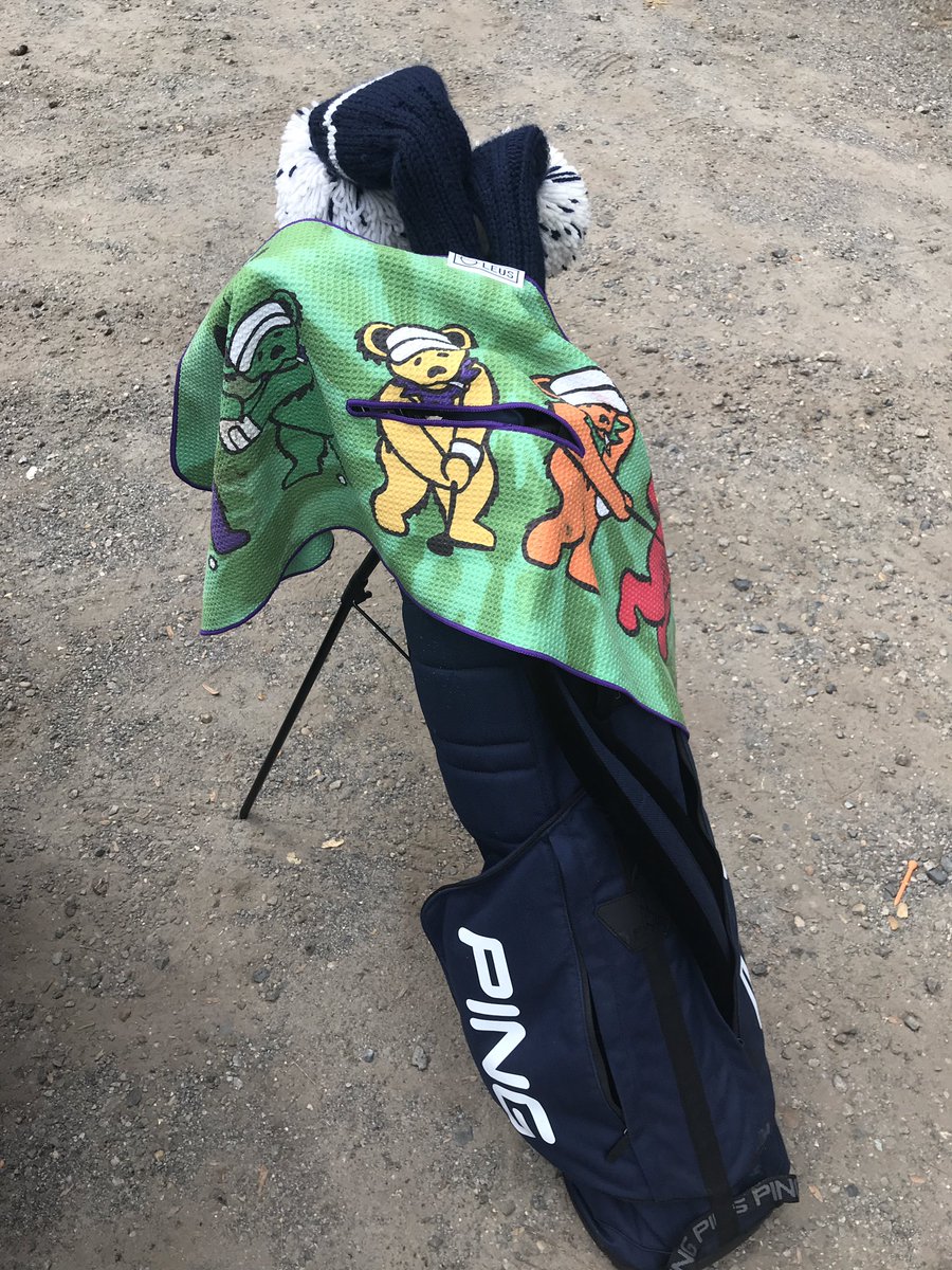 rustypoisson's tweet image. My towel is cooling than yours.