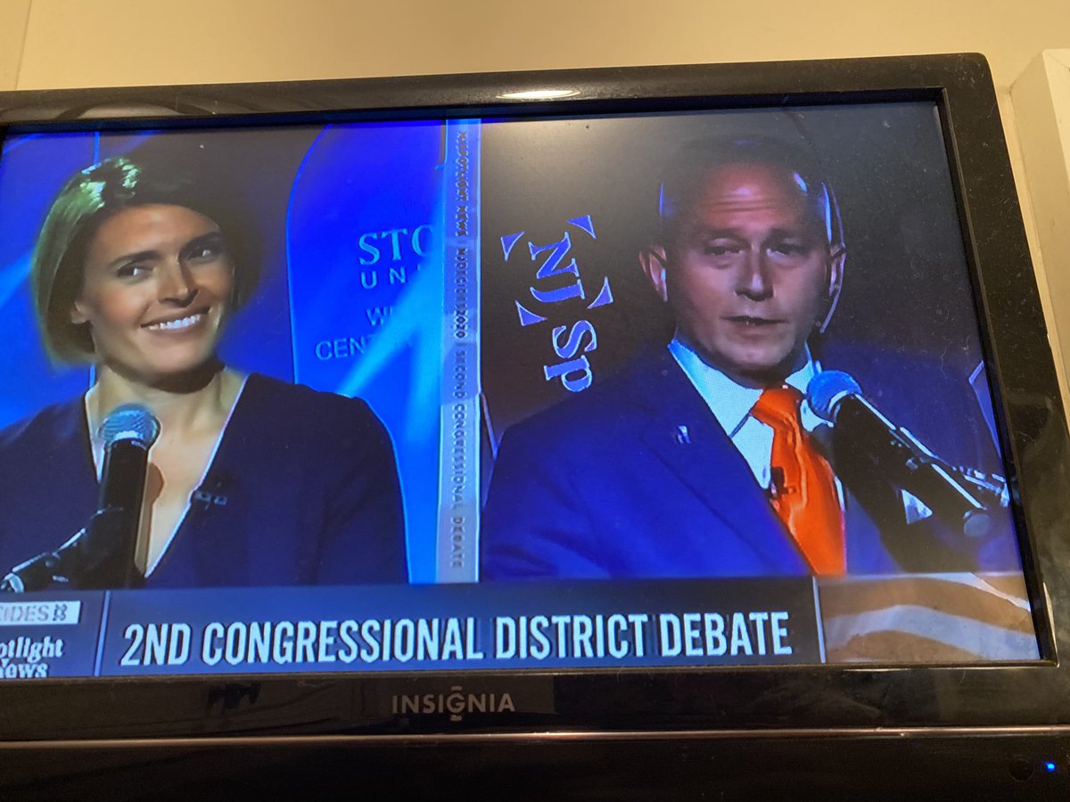 amysrosenberg's tweet photo. Jeff Van Drew: “Mrs. Kennedy, respectfully, I don’t think you’re just that homespun schoolteacher.” 

#nj02 #debate https://t.co/hzfDfWuNKe