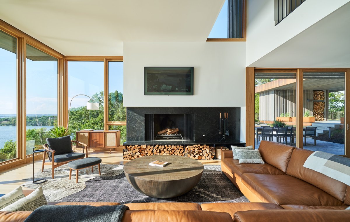 Perched proudly over Table Rock Lake, Terraced House takes full advantage of its vista. The home's interior is fully framed around maximizing views of the lake.