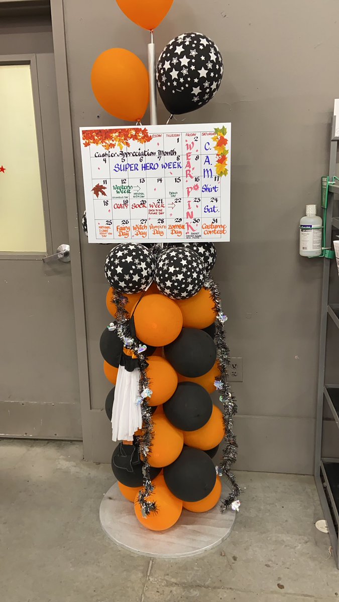 alittleearthy's tweet photo. Norma!! Everyone needs to know how lucky we are to have you! You planned my baby shower, success sharing and CAM in the same month and you donβt stop!!! #shesamachine #illfightyouforher @NormaRomero77 #laminatingqueen #bestballoonarch #sheisoursuperglue https://t.co/PAGmxyM3JM