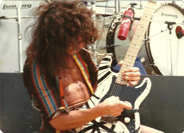 GregRenoff's tweet image. There NEVER will be another band like Van Halen. Here they electrify the crowd on a scorching day at the Mississippi River Jam, July 16, ‘78 at Credit Island, Iowa. 
📸: Jon Baum
thx @dkguenther
