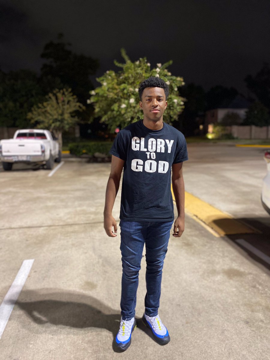 Elijah Lawrence (@elithepg1) on Twitter photo “ on display for God, why should I stop? His works  are being shown not mine”. #BIG18🔞💕🎉 THANK YOU LORD FOR GIVING ME ANOTHER YEAR TO LIVE FOR YOU! “ on display for God, why should I stop? His works  are being shown not mine”. #BIG18🔞💕🎉 THANK YOU LORD FOR GIVING ME ANOTHER YEAR TO LIVE FOR YOU!