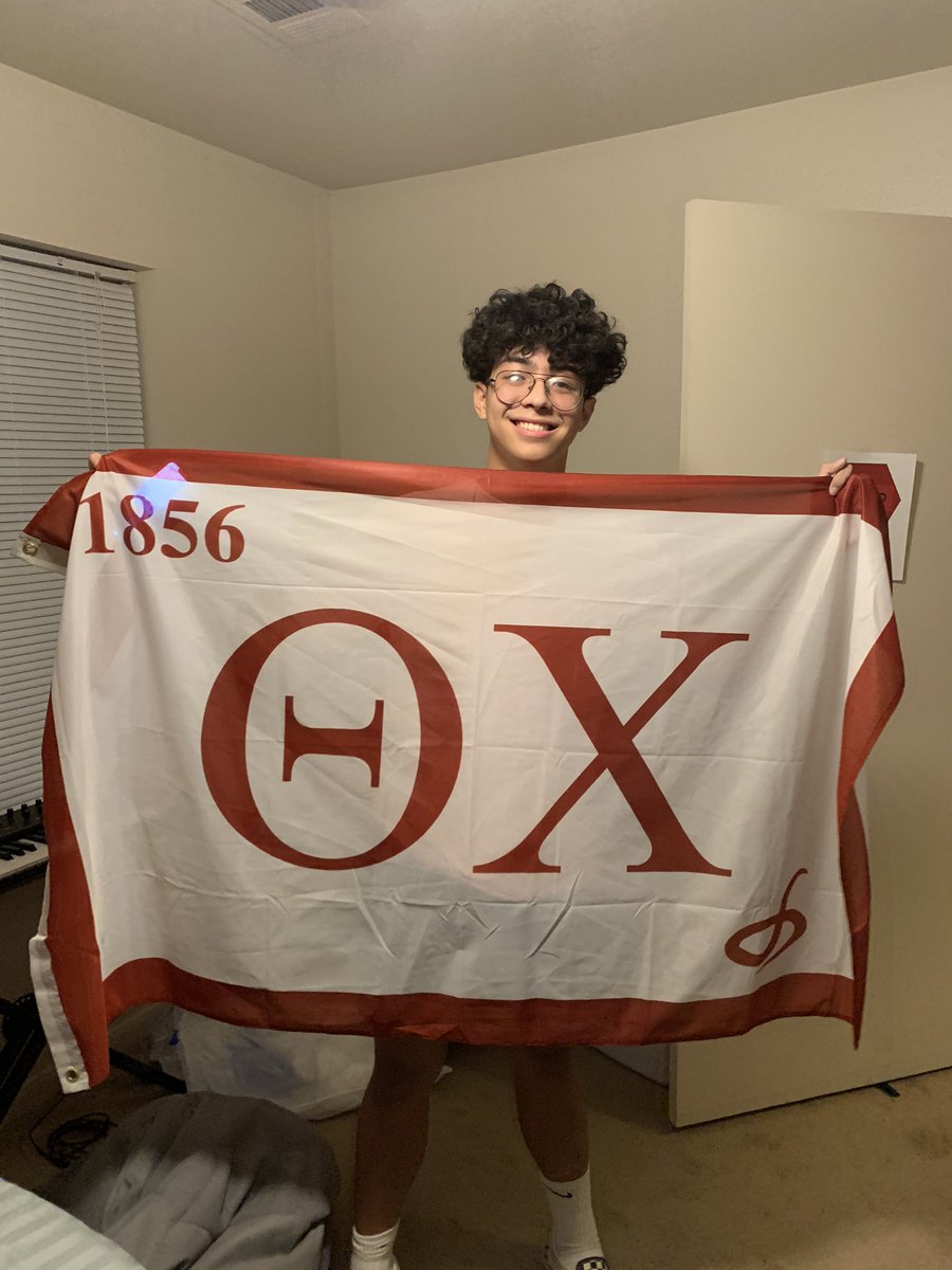 Slxdee's tweet image. I’m so proud of you for coming out bro, so proud of who you’ve become ❤️🏳️‍🌈 #gay #ComingOut2020