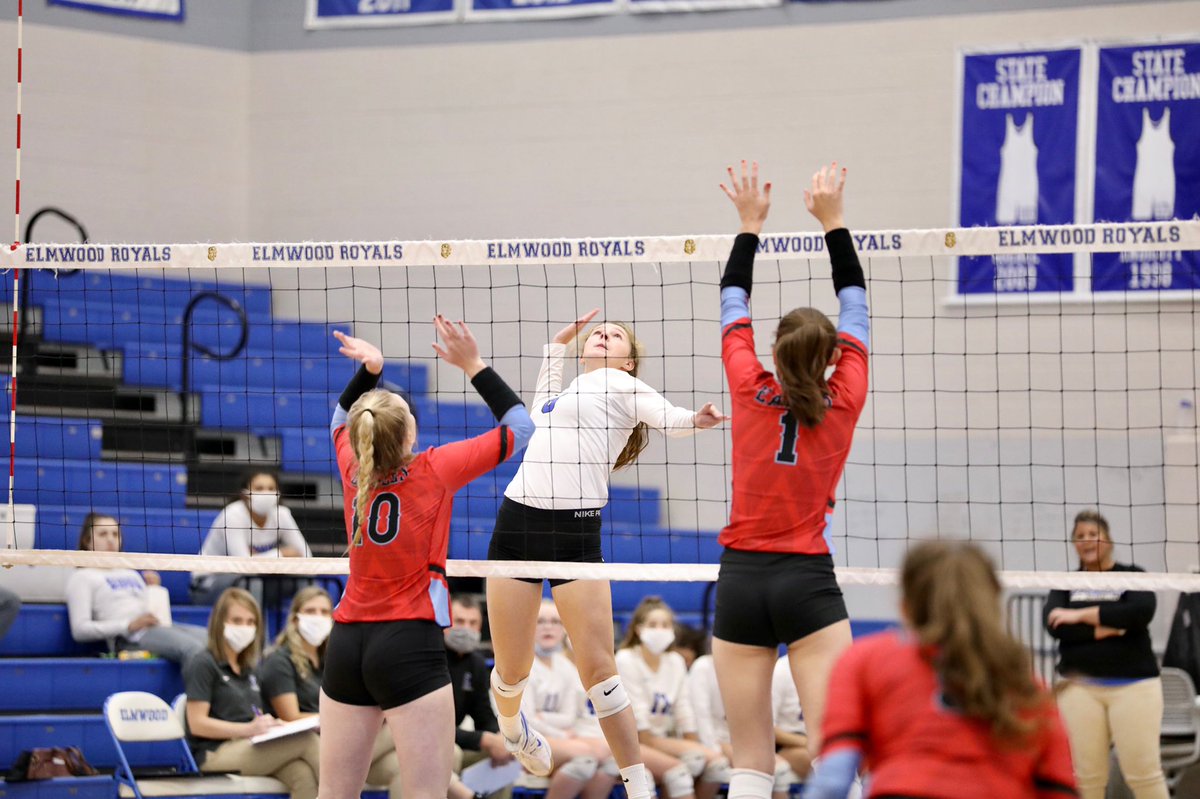 ElmwoodRoyalsVB's tweet photo. Royals VB hosted the Eastwood Eagles at home tonight to wrap-up some N.B.C VB action this week. The Royals fell short and were โEdged by the Eaglesโ in a three set sweep.
11-25 | 13-25 | 10-25
๐๐ผ๐ฆ๐๐๐ผ
@ElmwoodAD
@SentTribSports
#RebuildReloadRevitalize https://t.co/DPdJP3n2PF