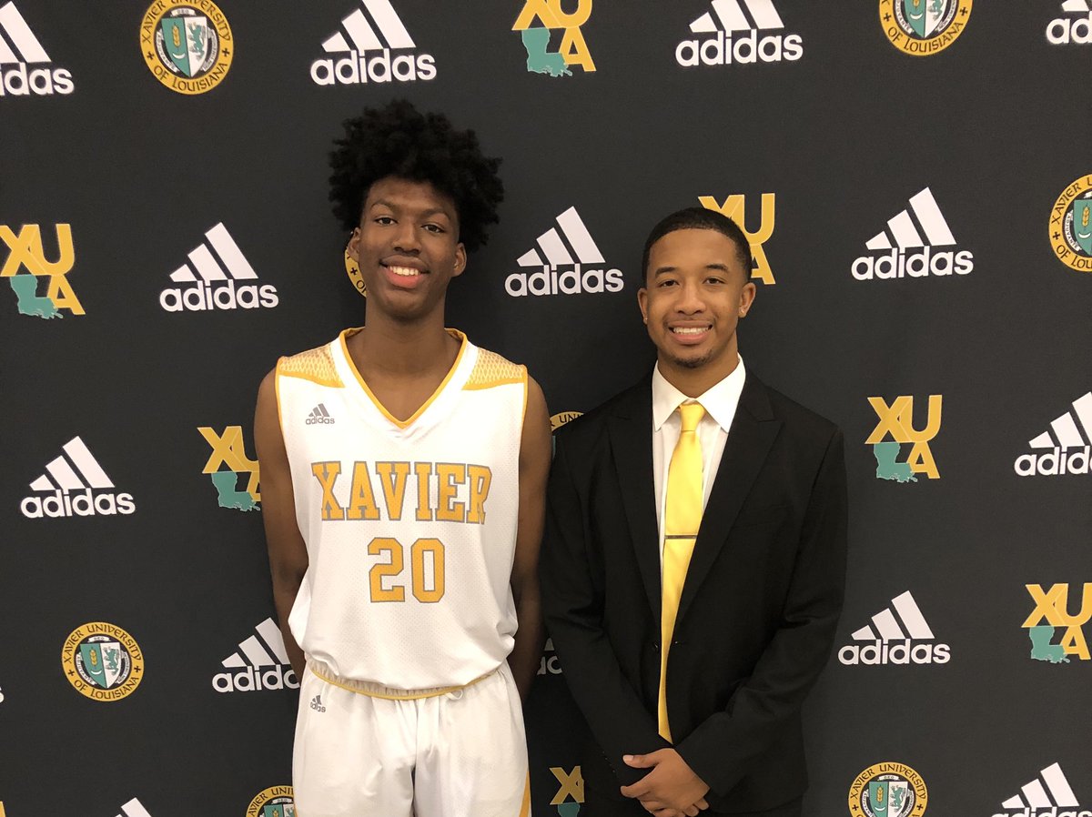 corymw13's tweet photo. YEAR 1 😤 ❄️ https://t.co/ugxInUDCaP
