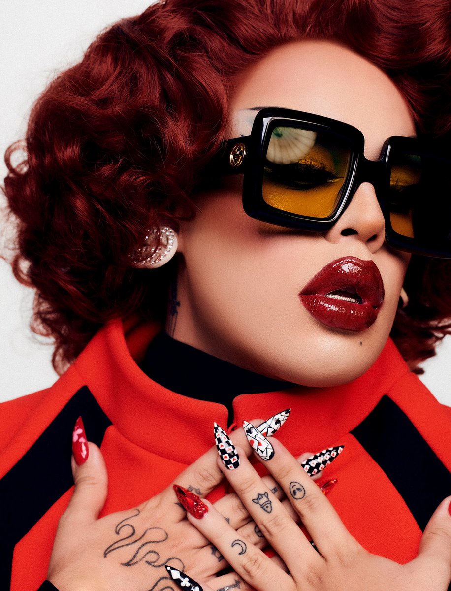 gloriagroove's tweet photo. GG in @gucci for @VogueBRoficial #OctoberIssue amanhã nas bancas https://t.co/Bota5aEYn9