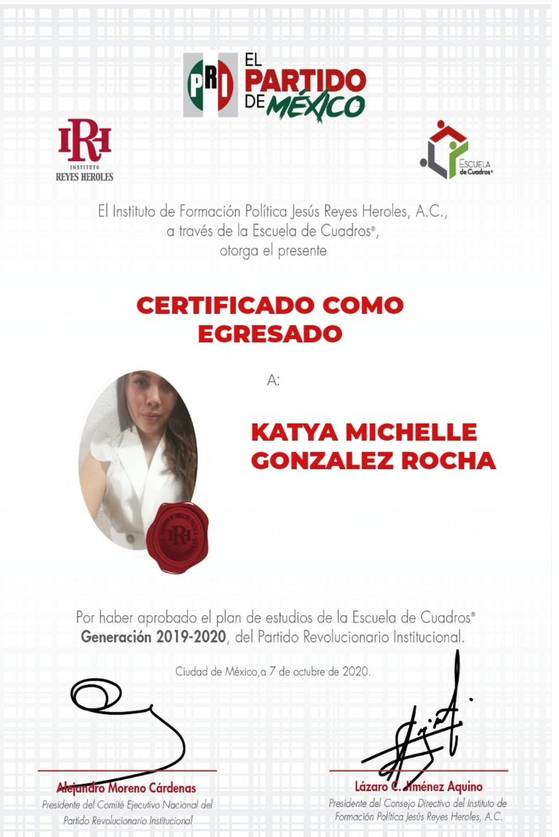 Michell85677736's tweet photo. Orgullosa de mi y los logros que he tenido❤️😄
@EC_IRH https://t.co/7AY9LpRQ0u