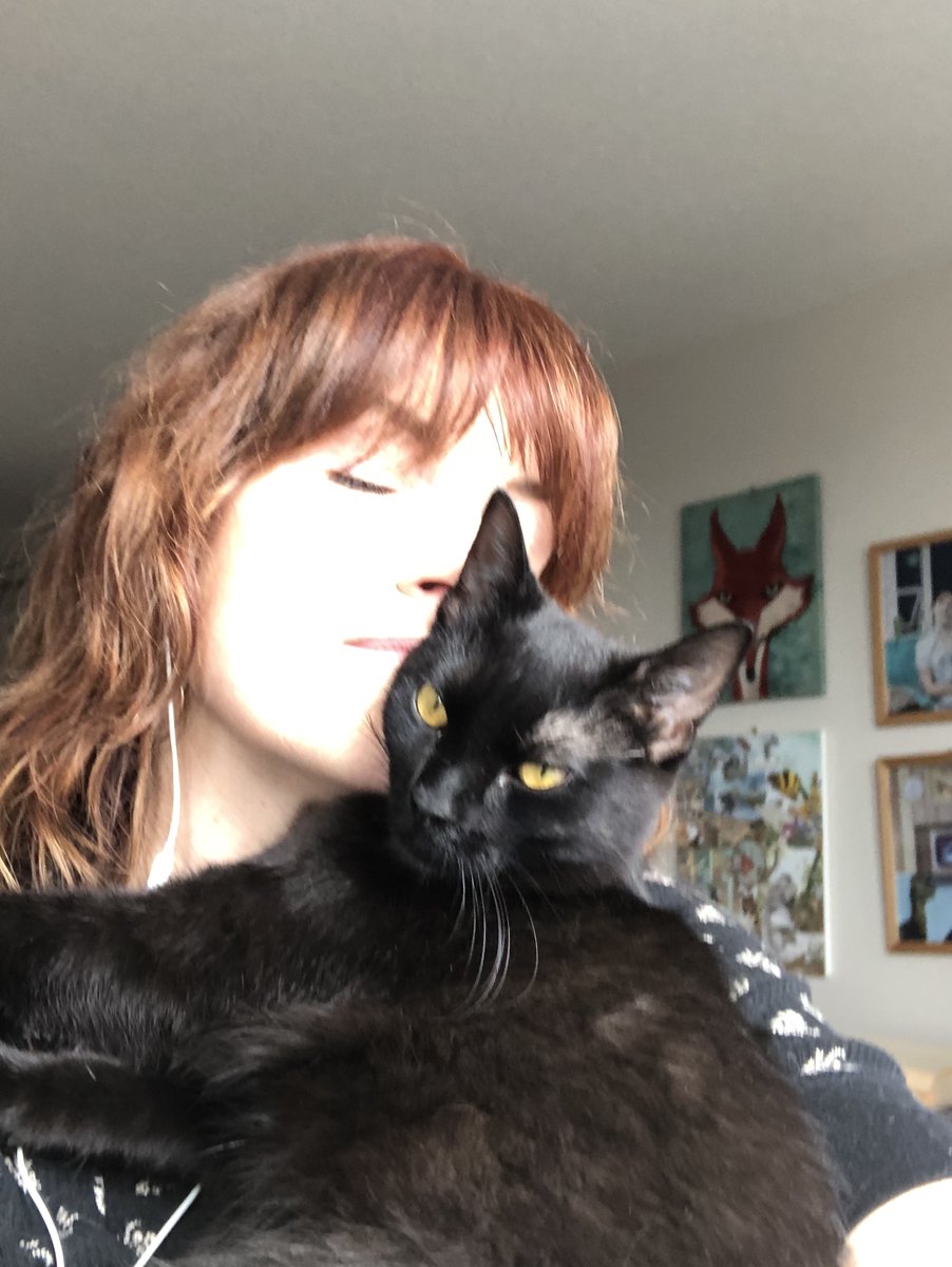 CatSkinner_Club's tweet photo. It's been a long-ass time since I've Tweeted. I've become a nun in this weird new world. Just kidding. Kind of. What have you shed since the start of March? For me, it's ignoring my truth. It's a process, I struggle a lot. https://t.co/NKnSocnfkz