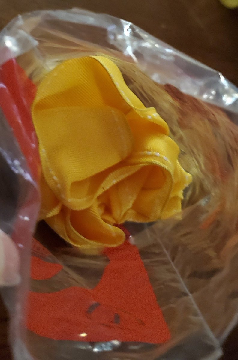LoriHyrup's tweet photo. Daughter got Falcon in her Happy Meal.
She bundled up a piece of cloth and put it in his packaging so he can be warm and cozy when we move to Colorado (still some months away).
#Avengers #FalconandtheWinterSoldier #Faclon https://t.co/ZgMijL0cRK