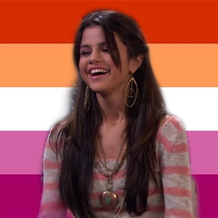 alex russo (wizards of waverly place)