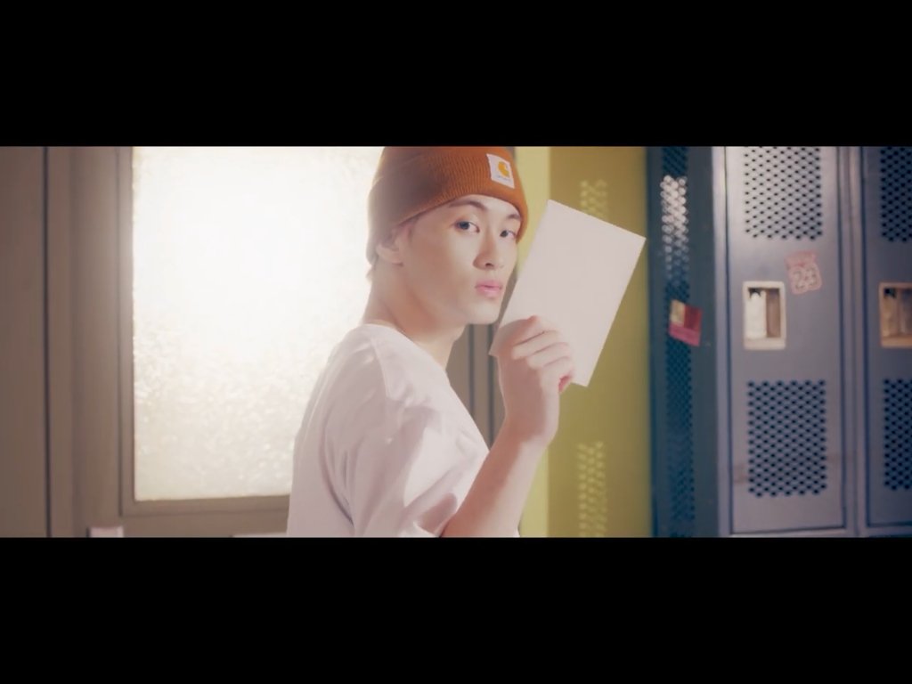 nct dream& #39;s déjà vu mv screenshots[ a thread ]